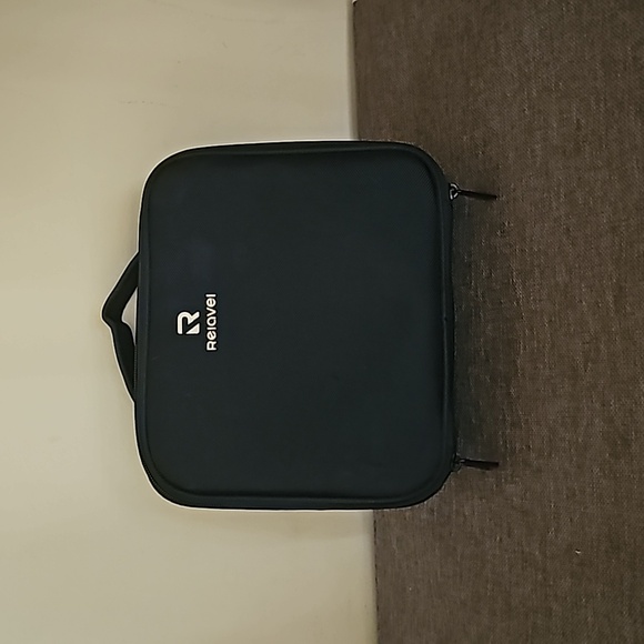 Cosmetic Bag - Picture 3 of 12